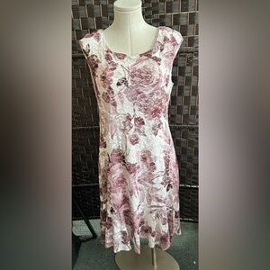 Fully lined lace dress!!!